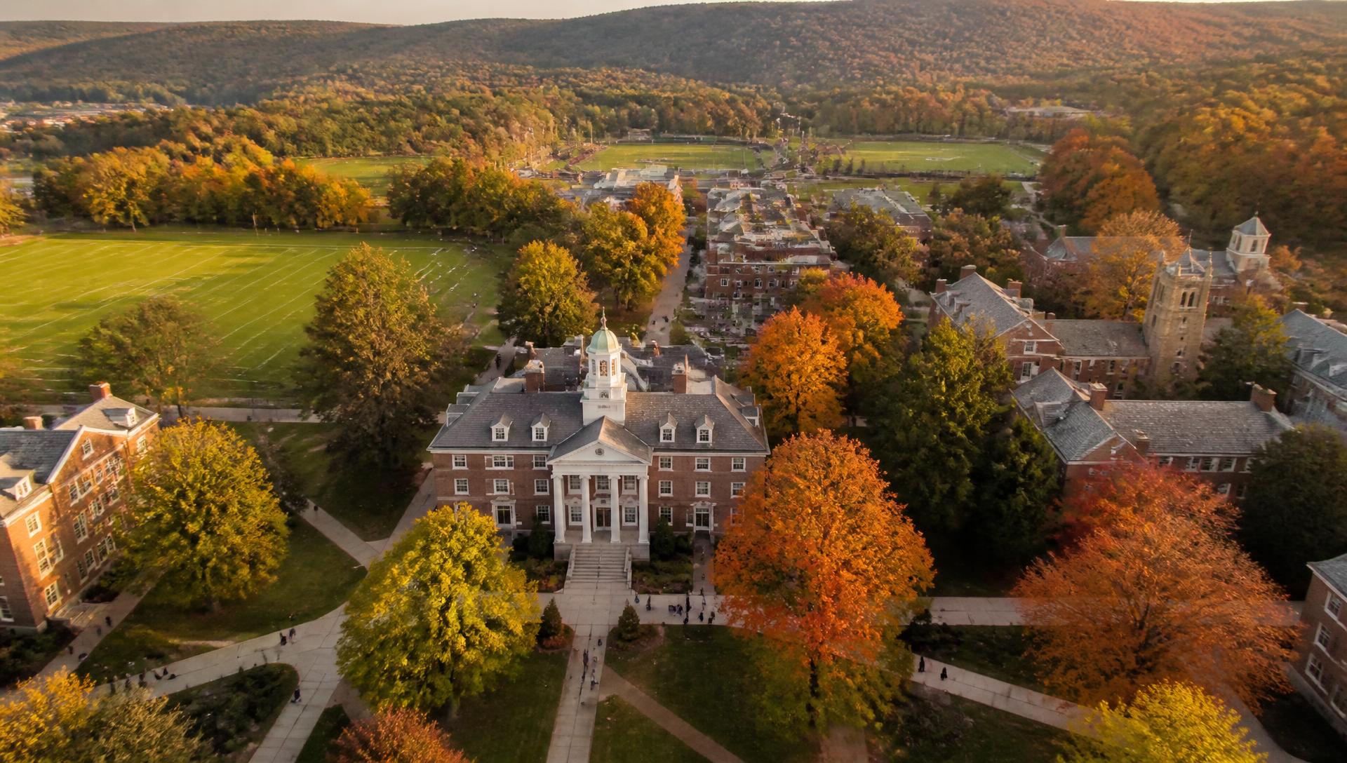 Campus histórico da Perkiomen School visto do alto